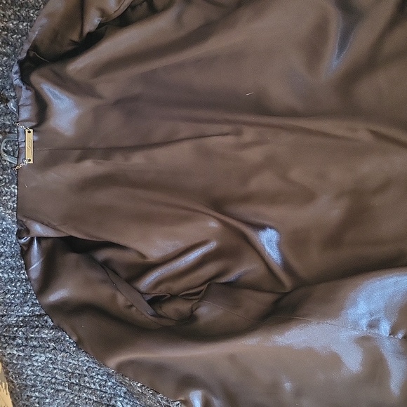 Leather Moto Jacket Medium - Picture 7 of 13